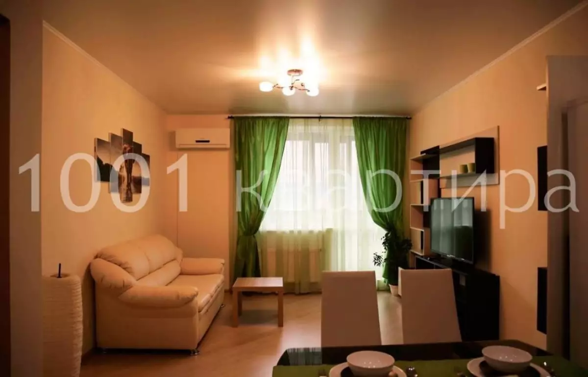 Вариант #119538 для аренды посуточно в Казани Сибгата хакима 50 на 4 гостей - фото 1