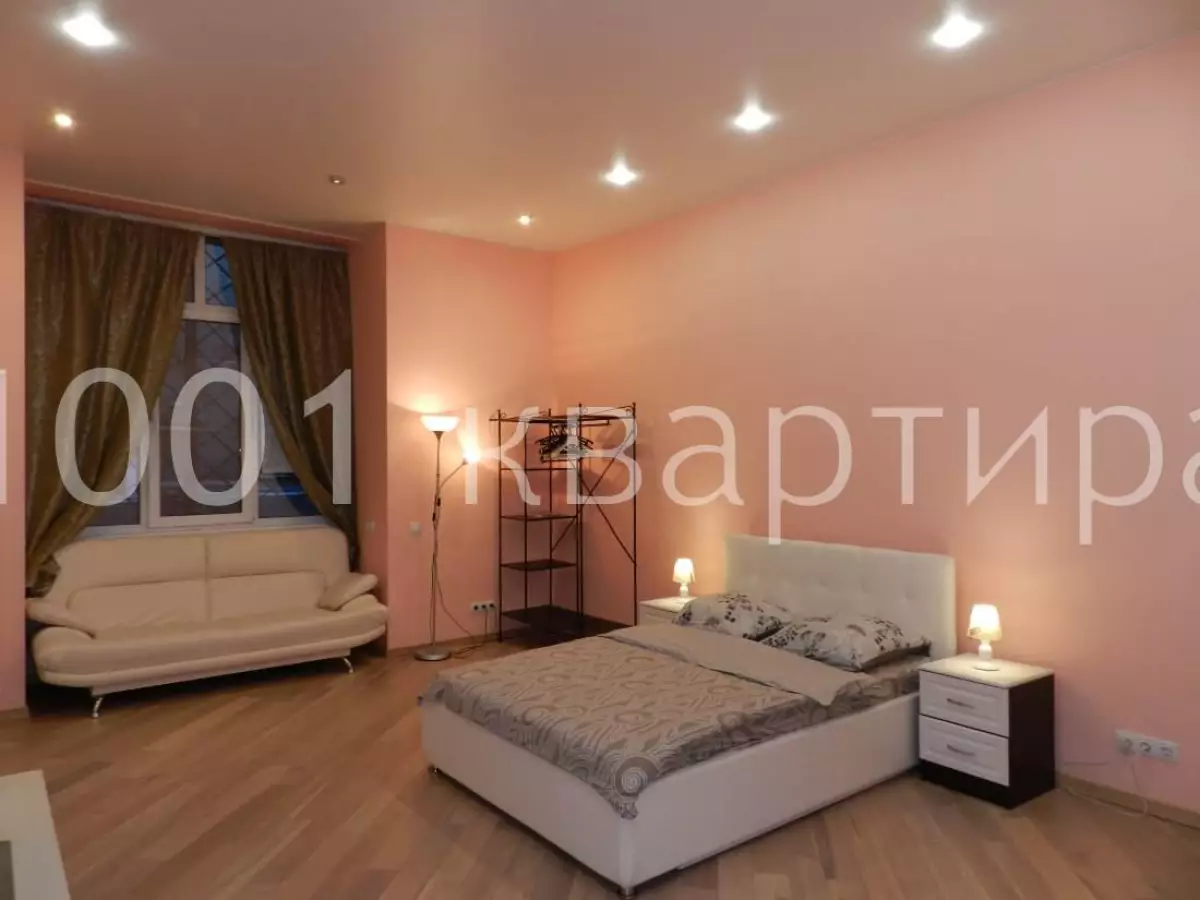 Вариант #128595 для аренды посуточно в Москве Большой Гнездниковский , д.10 на 4 гостей - фото 1