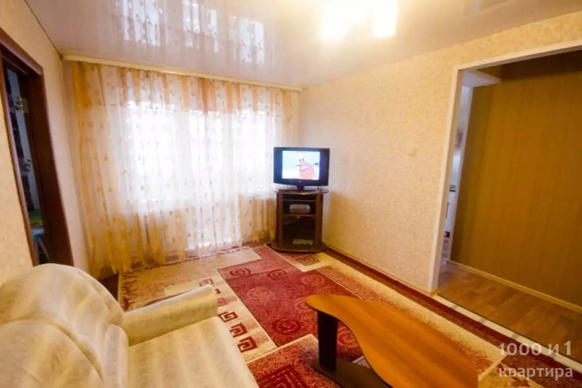 Вариант #27097 для аренды посуточно в Новосибирске Достоевского, д.16 на 5 гостей - фото 1