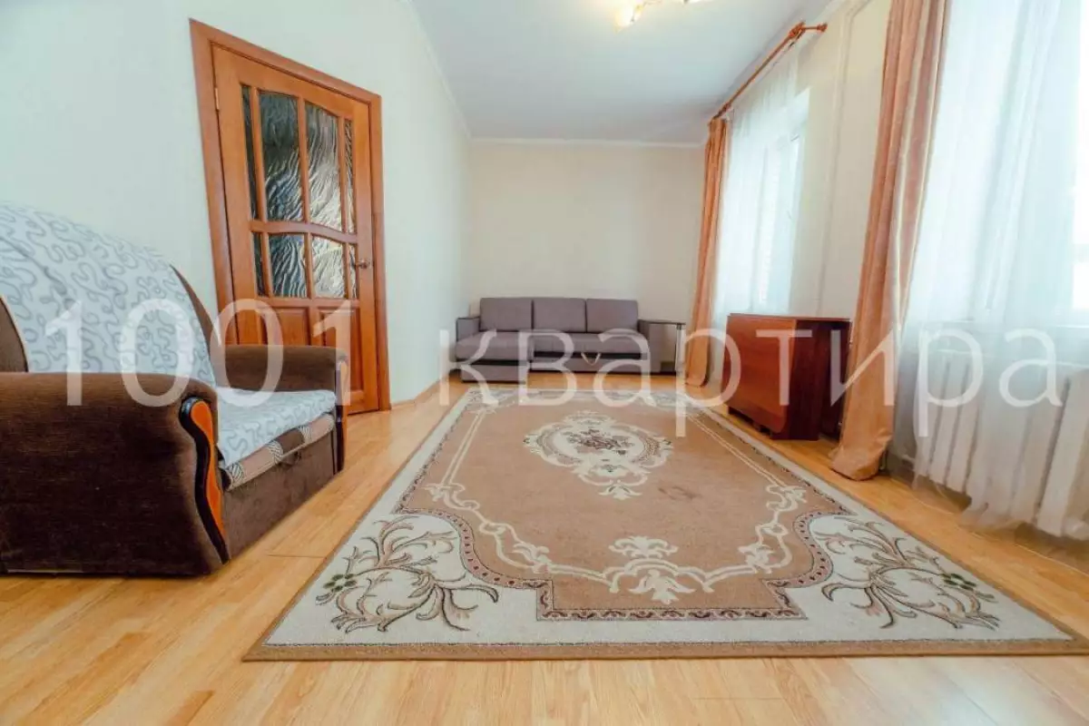 Вариант #77244 для аренды посуточно в Казани Тукая, д.57 на 6 гостей - фото 1