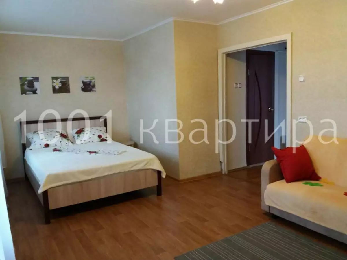 Вариант #98525 для аренды посуточно в Екатеринбурге Онуфриева , д.18 на 4 гостей - фото 2