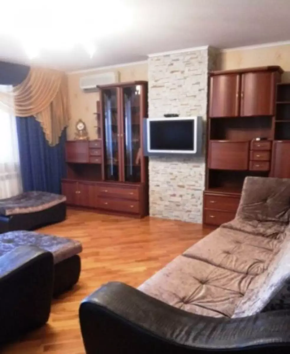 Вариант #69560 для аренды посуточно в Казани Амирхана, д.13 на 7 гостей - фото 1