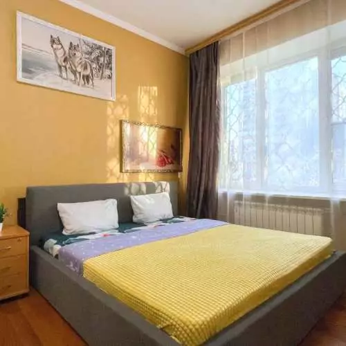 1-к. квартира, 40 м², 1/4 эт.